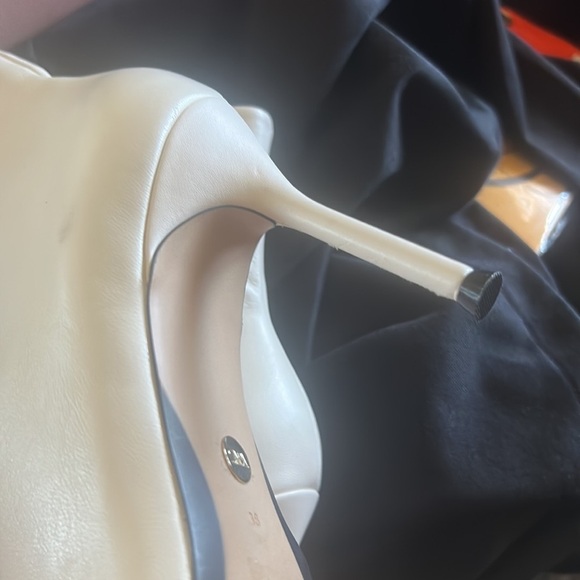 COPY - Zara Booties - Picture 9 of 10